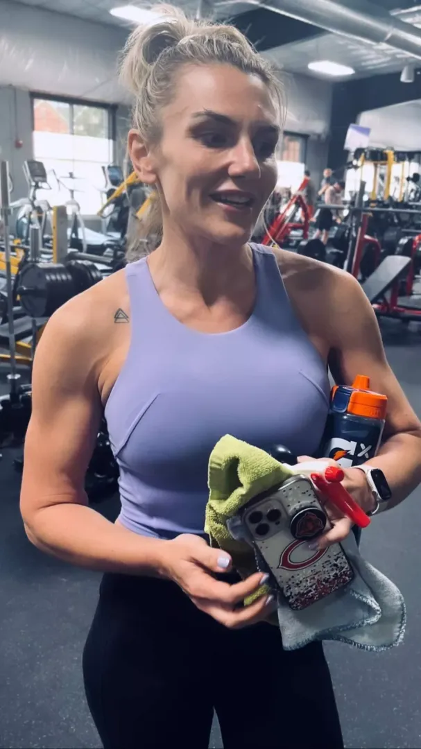 Fit Mommy (F)