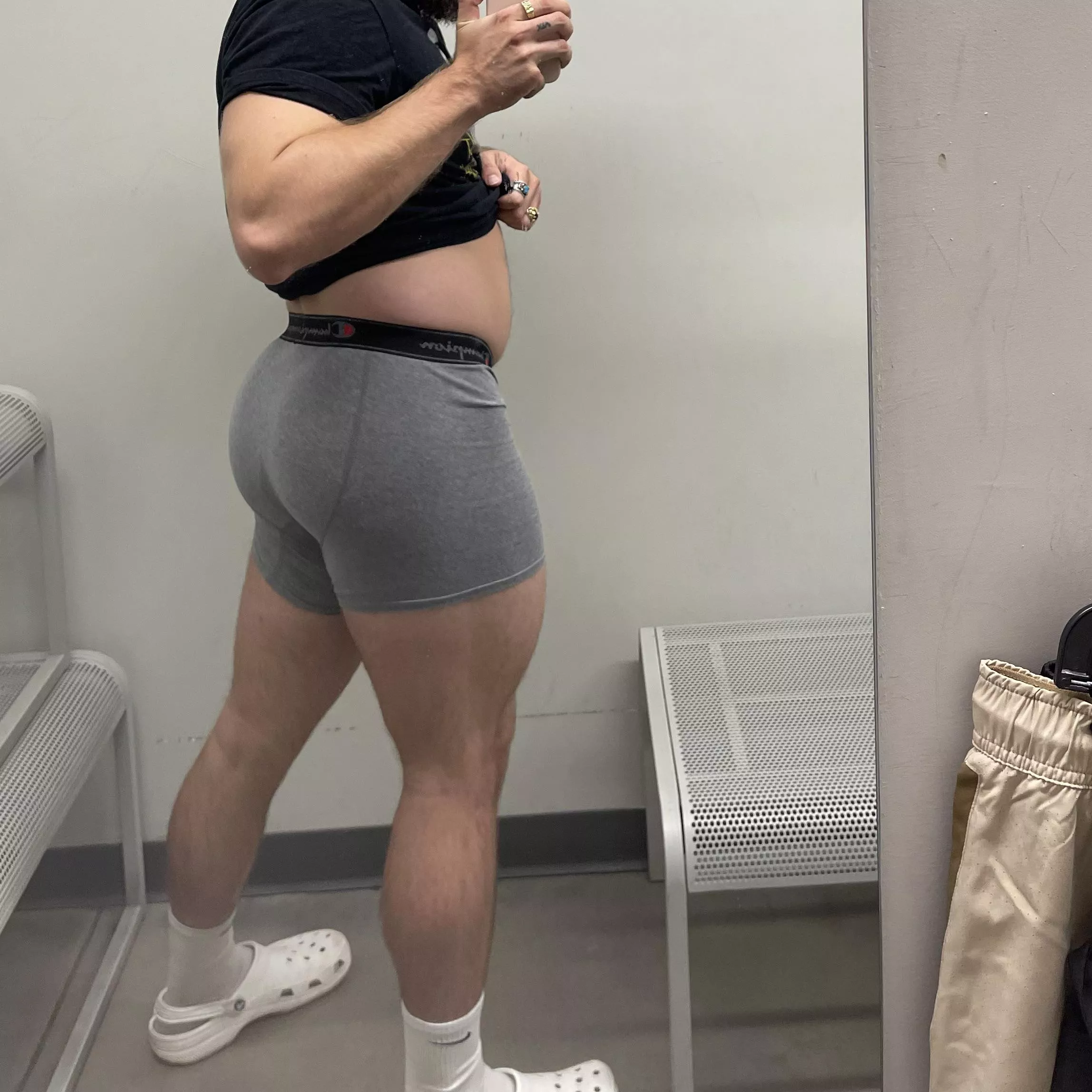 fitting room vibes