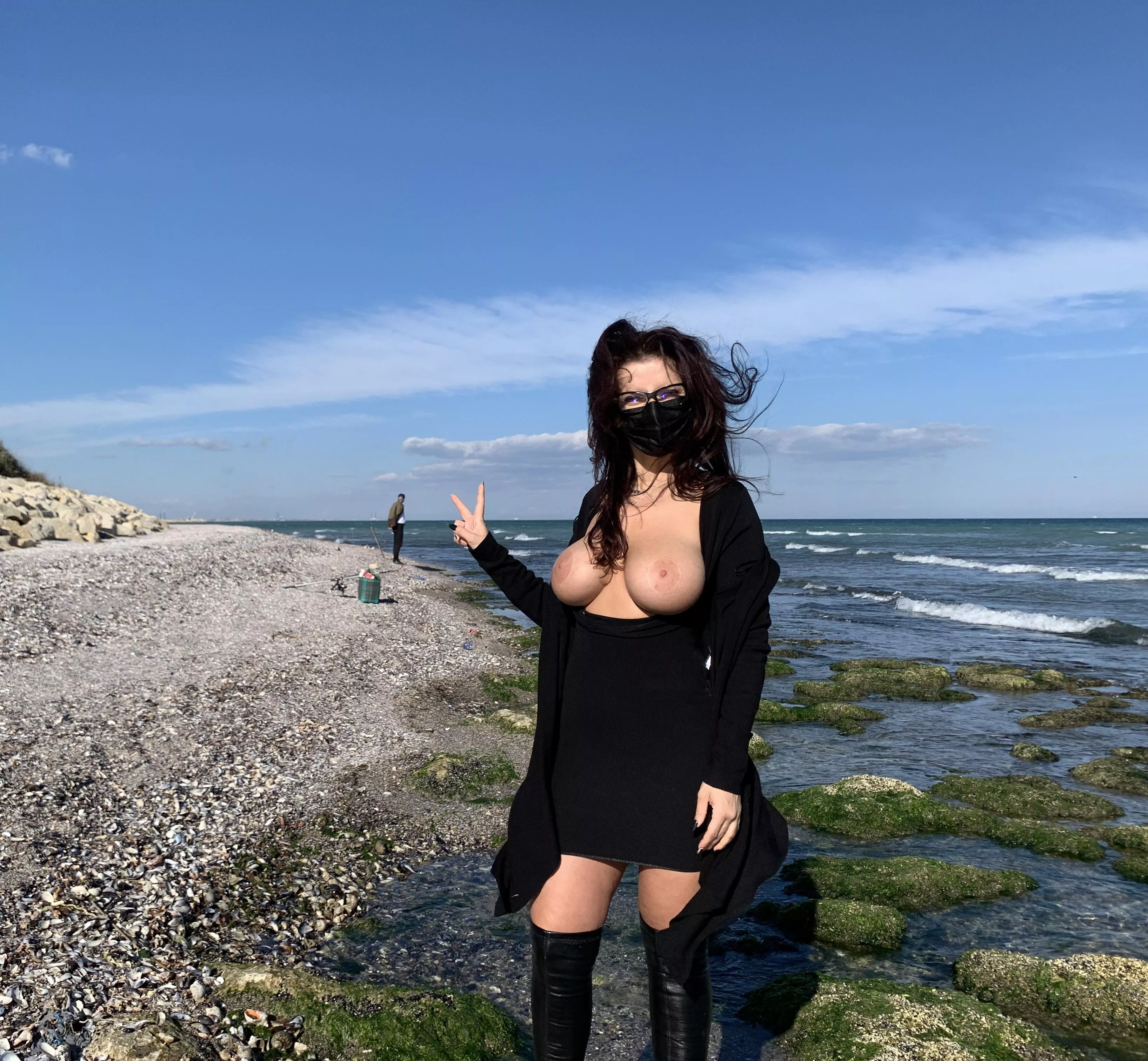 Flashing at the beach [oc]