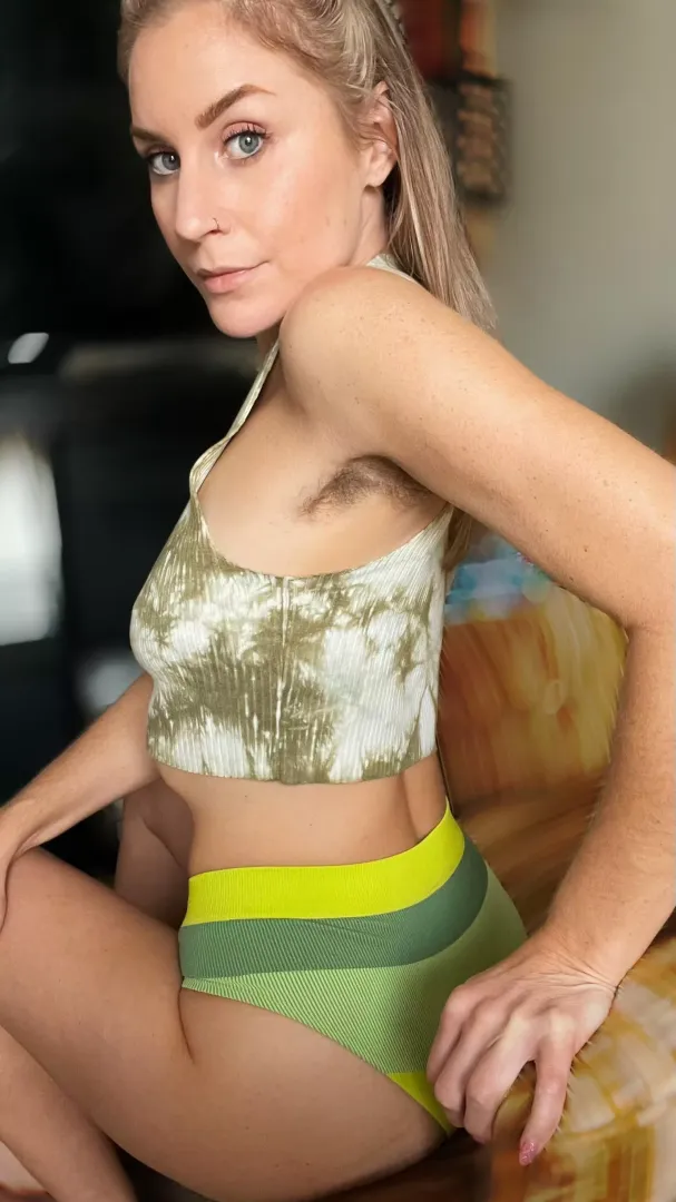 Flashing you😉