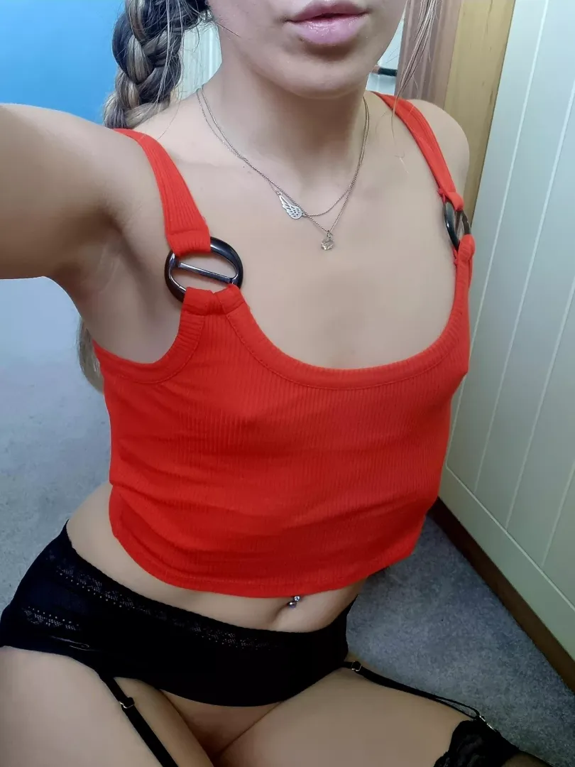 Flat as fuck but still sexy pokies, isn't it..