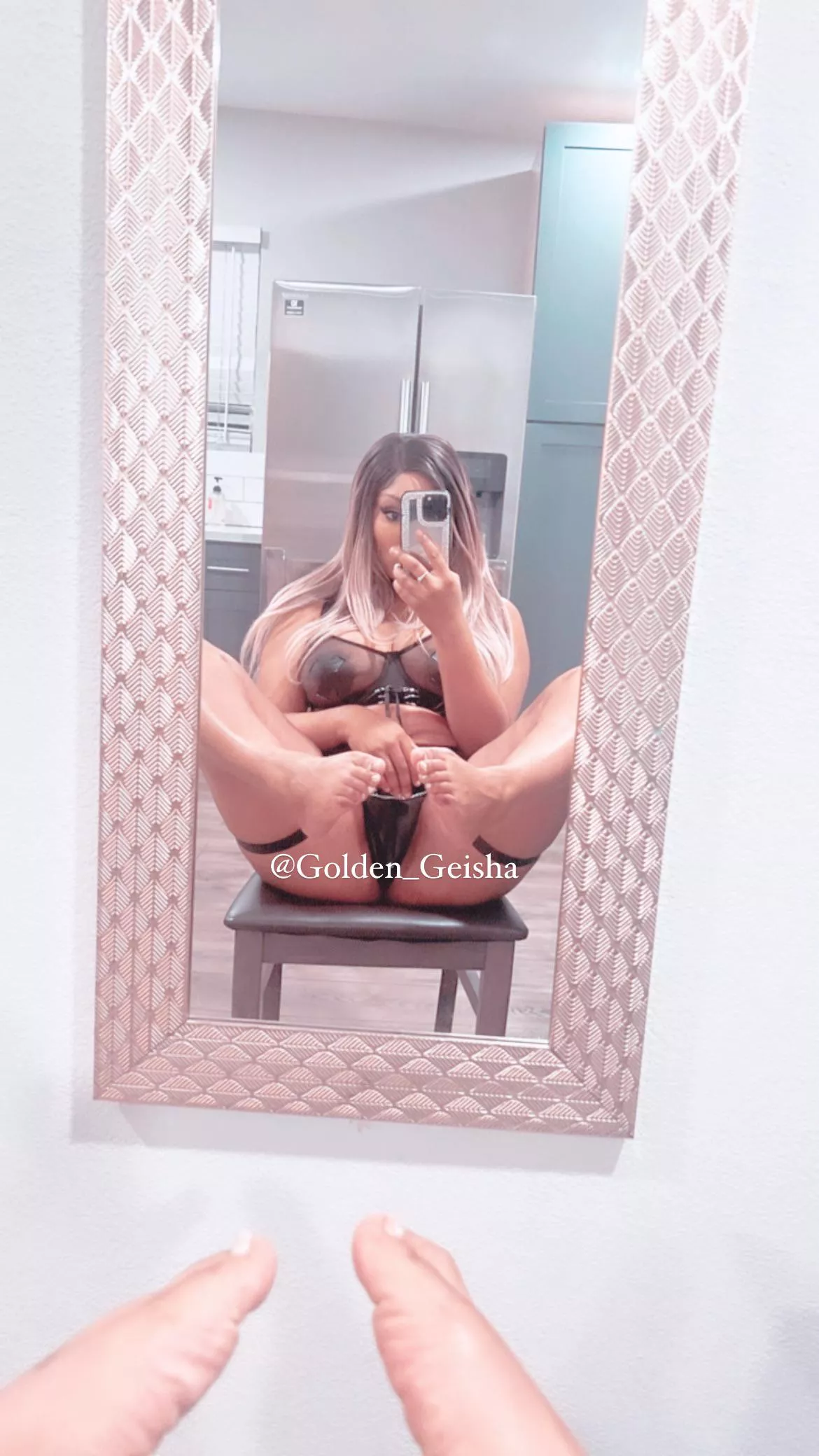 Flexible & petite is an unmatched combo 🥨 