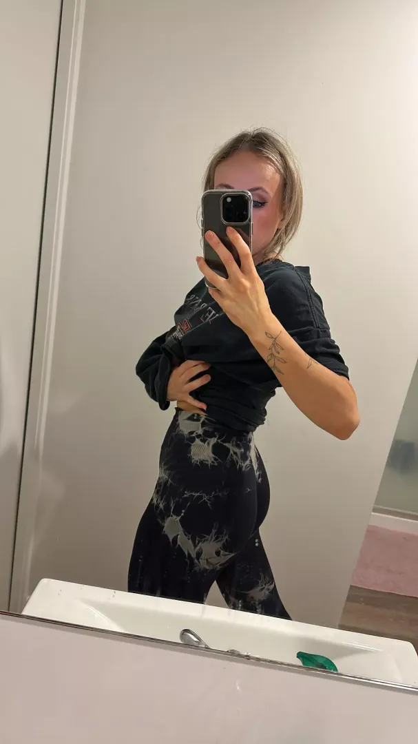 Focusing on glute gains !