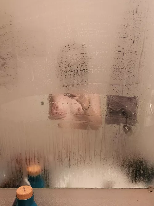 foggy mirror titties