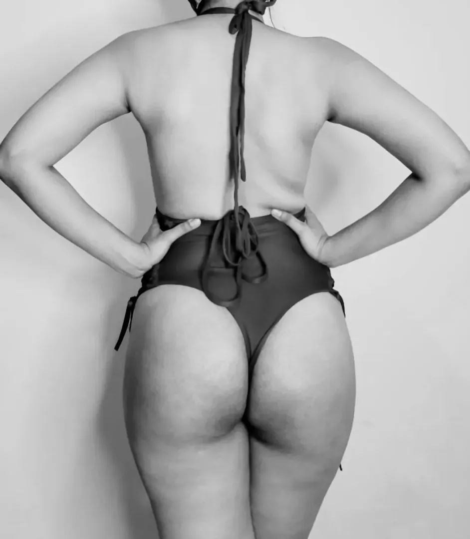 For all the ass lover out there🫣. If you wanna spank it then DM me