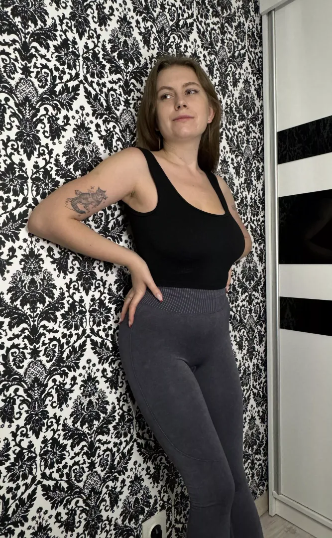 For all the MILF lovers out there. You're the real ones.