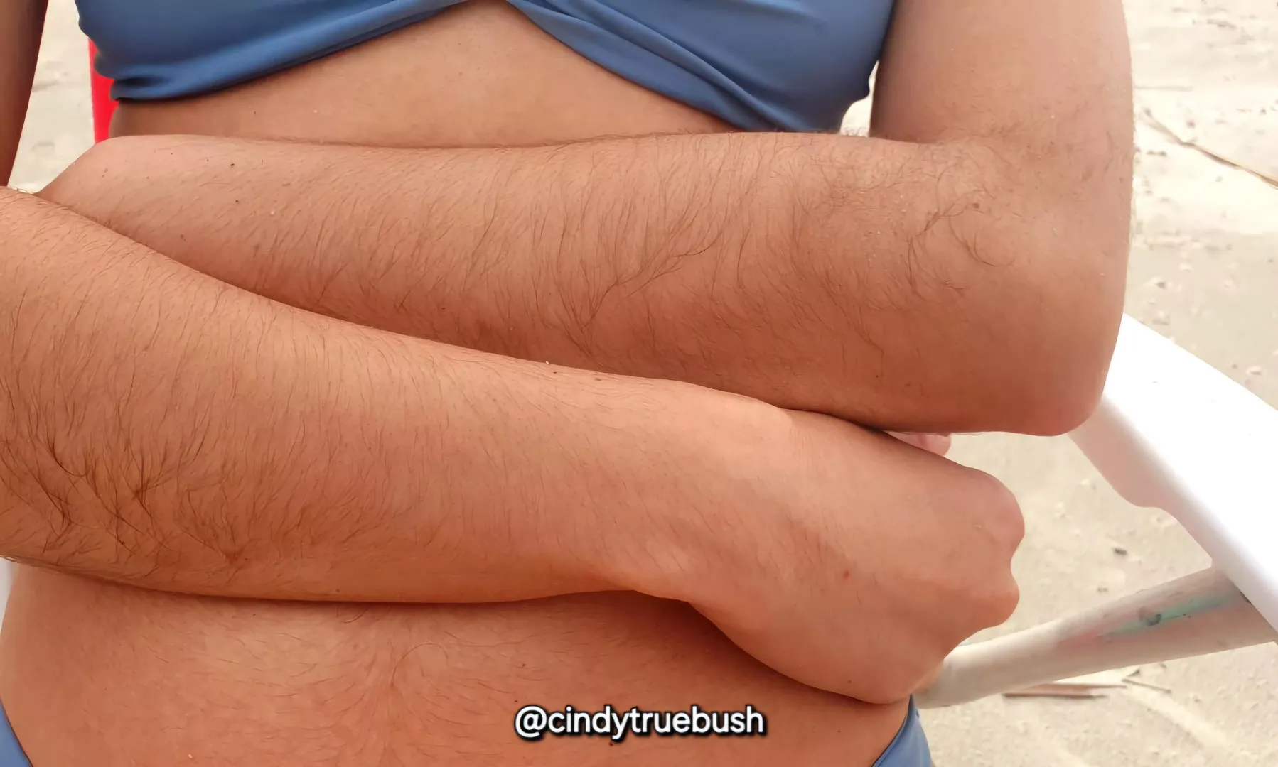 For the arm hairs lovers 💕 [arms]