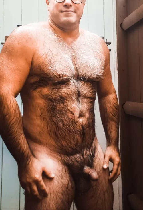For those of you sorting by new on this Saturday morning, let's hope this dad bod brings you a smile!