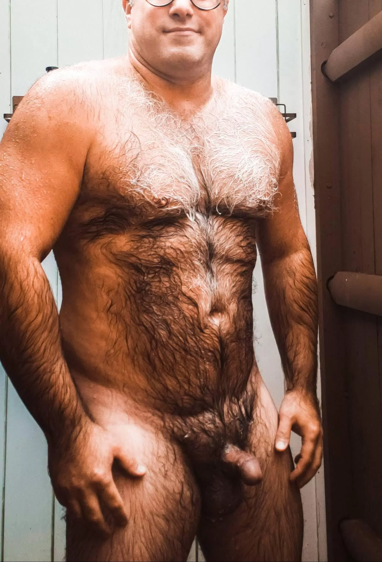 For those of you sorting by new on this Saturday morning, let's hope this dad bod brings you a smile!