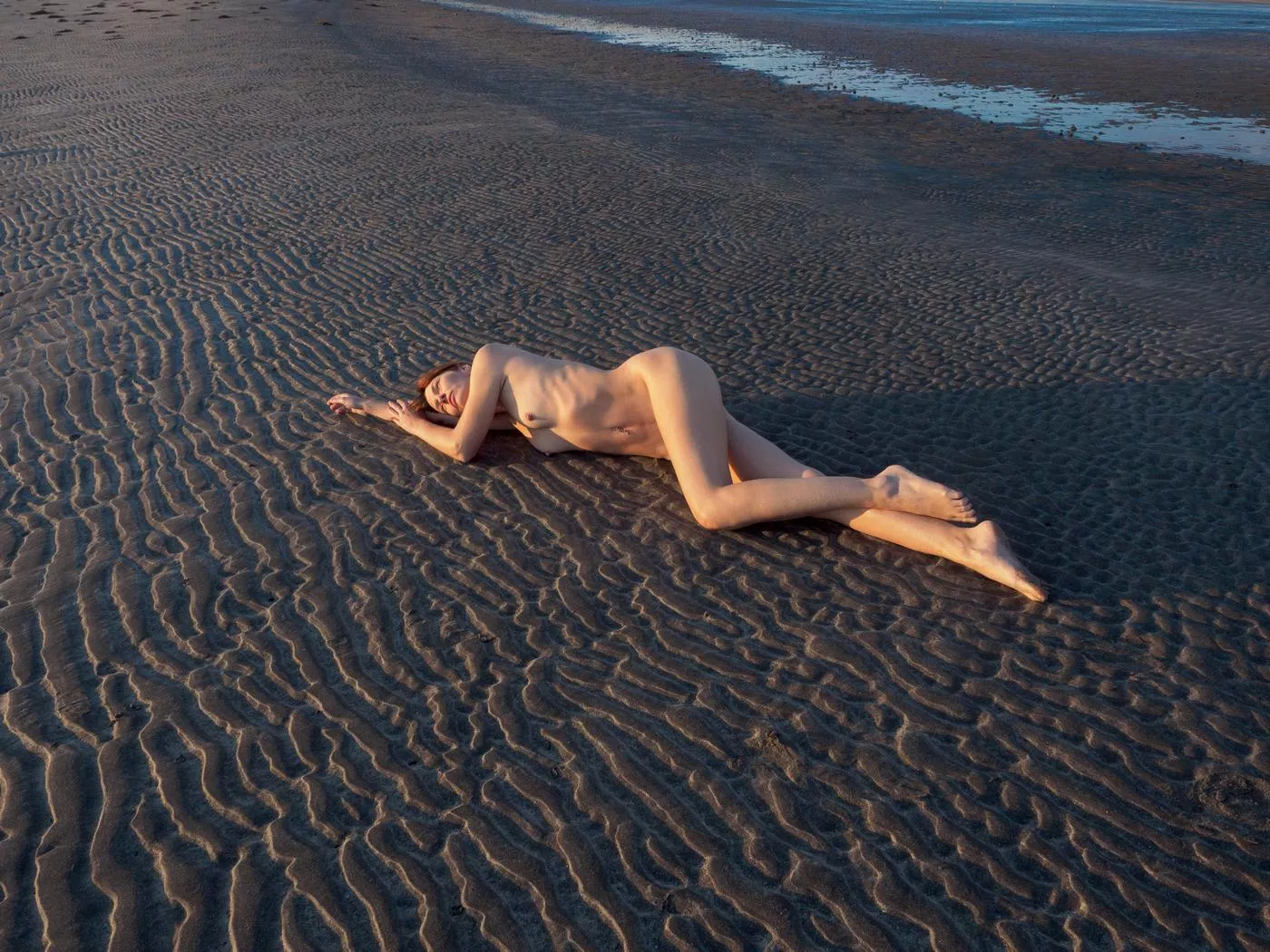Forgotten beach 