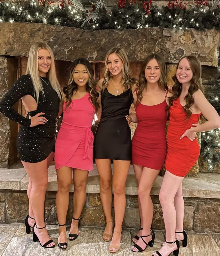 Formal babes