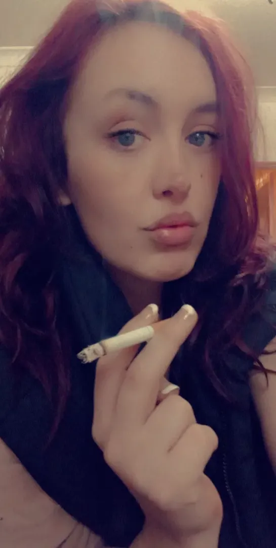 French manicure and a smoke. 🚬🚬