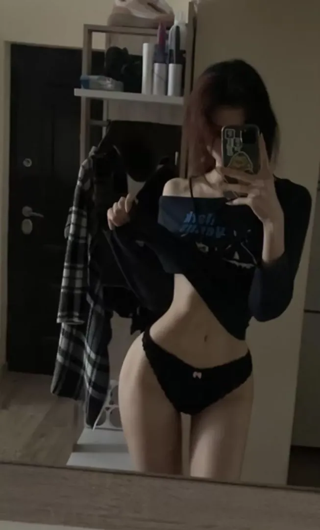 fresh 19 😈🖤 [F]