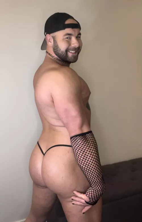 Fresh shaven ass
