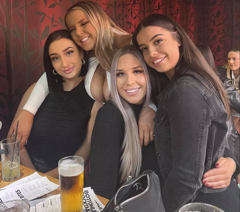 Friends 🥵