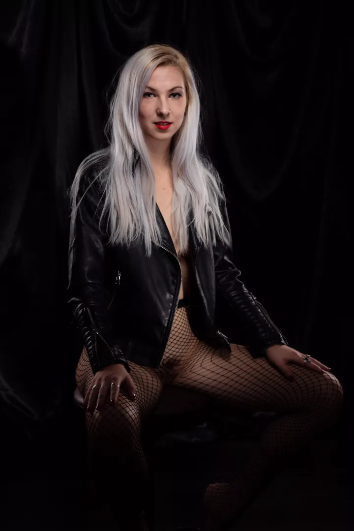 From a shoot with my wonderful friend. Love this photo of me.