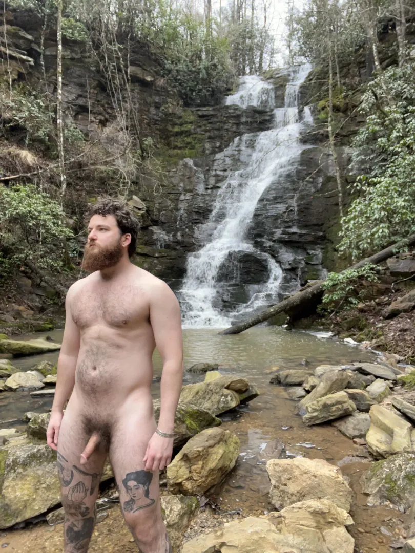 From Georgia 🤙🏼😊