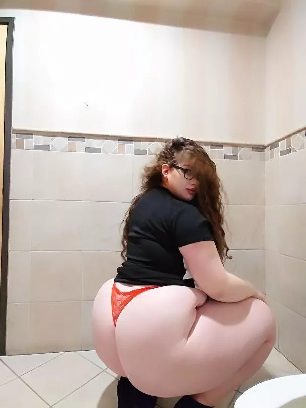 From when I was 18 👍 pretty old picture