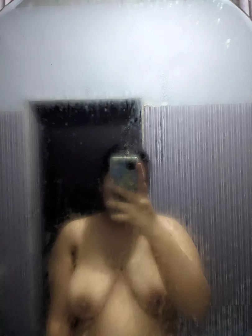 (f)uck me in front of the bathroom mirror? 🤭
