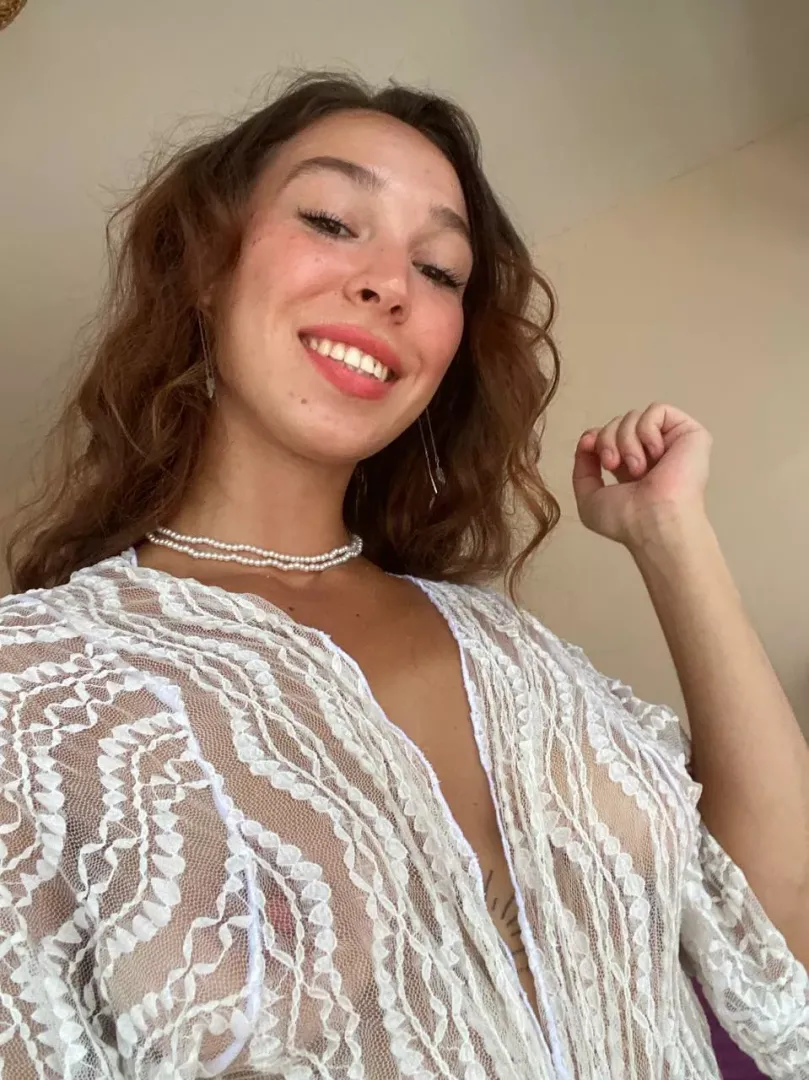 Fuck my teen body please
