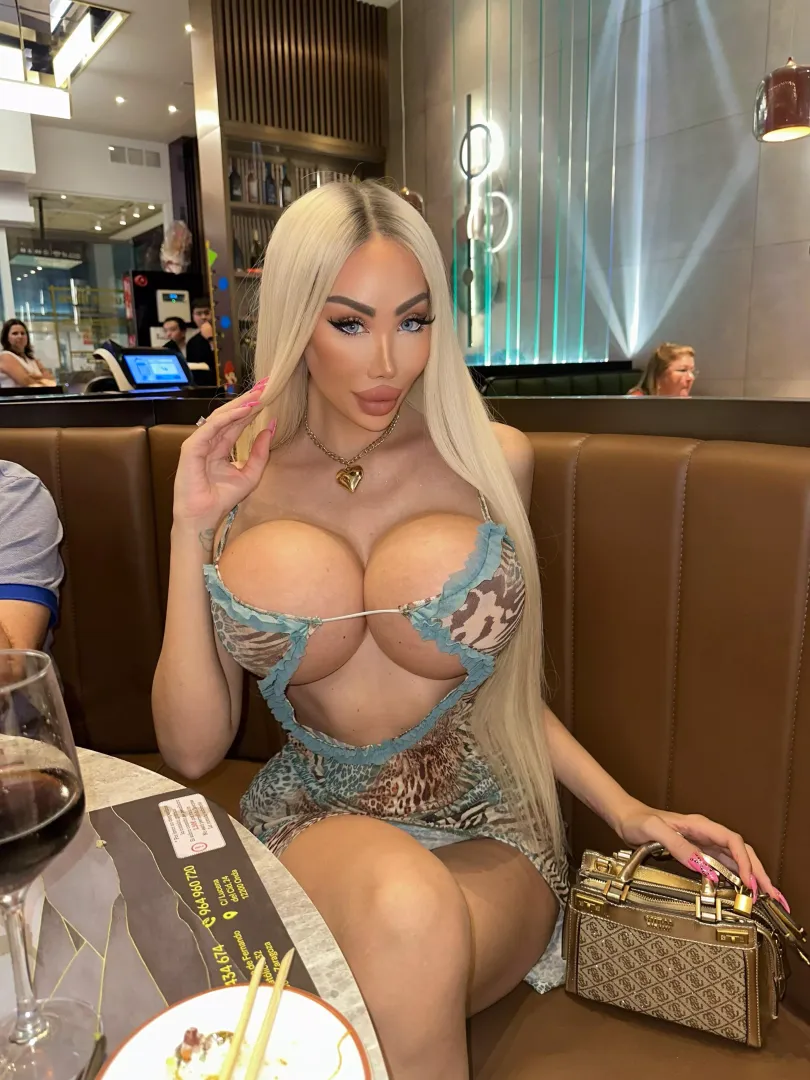 Fucktoy at a restaurant 