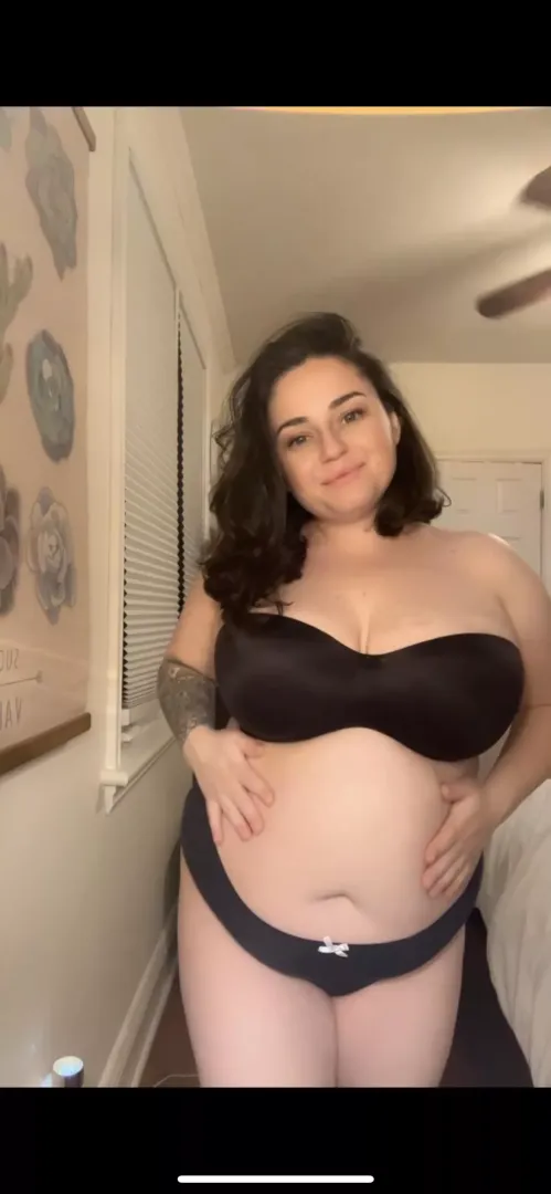 Full on mom bod situation here 😉