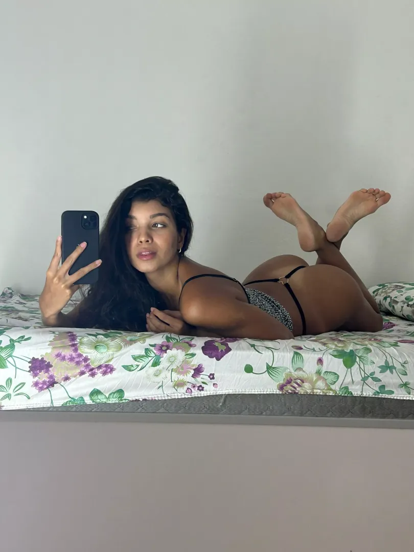Funsized latina bunny