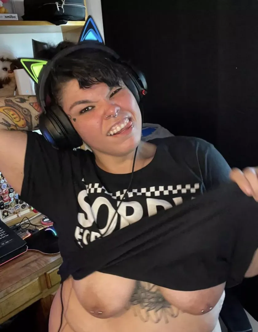 Gamer girl