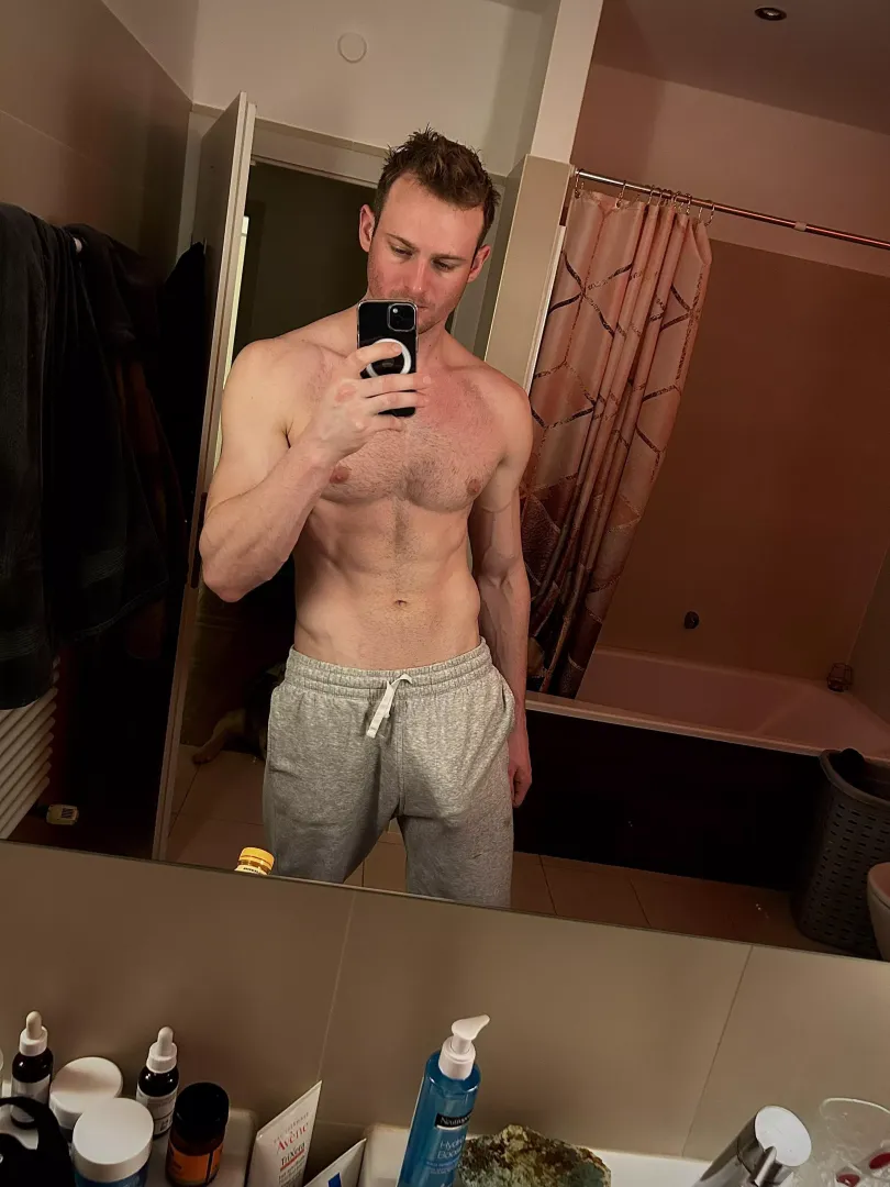 Gawk at the Cock