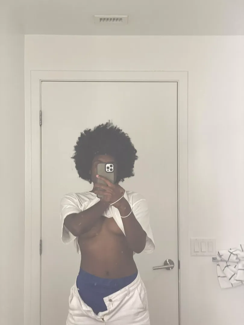 get me out these briefs? 🥰