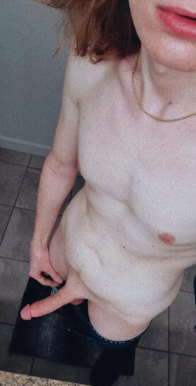 Get On Your Knees and Blow 😜🍆