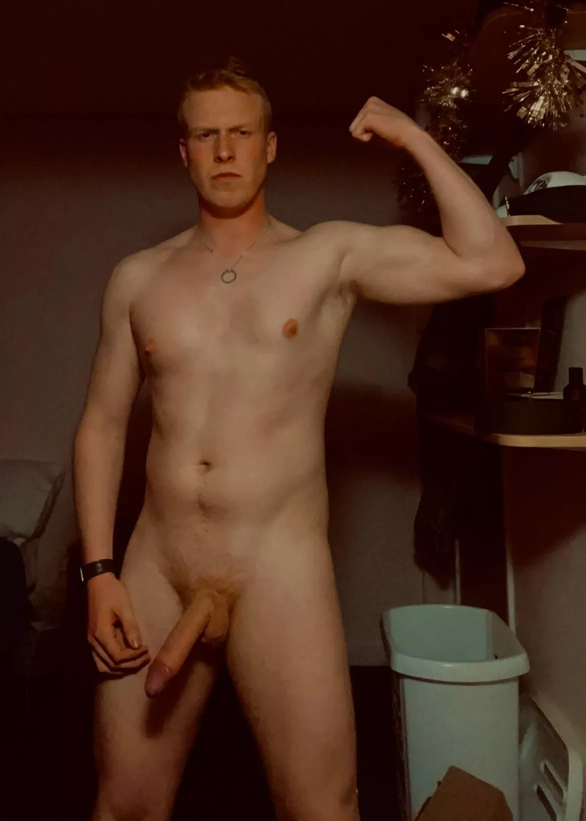 Get on your knees and drain me 🥵