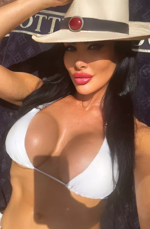 Get your face lost between my huge milkers and suck on them