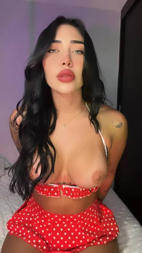 Getting ready before class, here's a quick jiggle for Reddit!