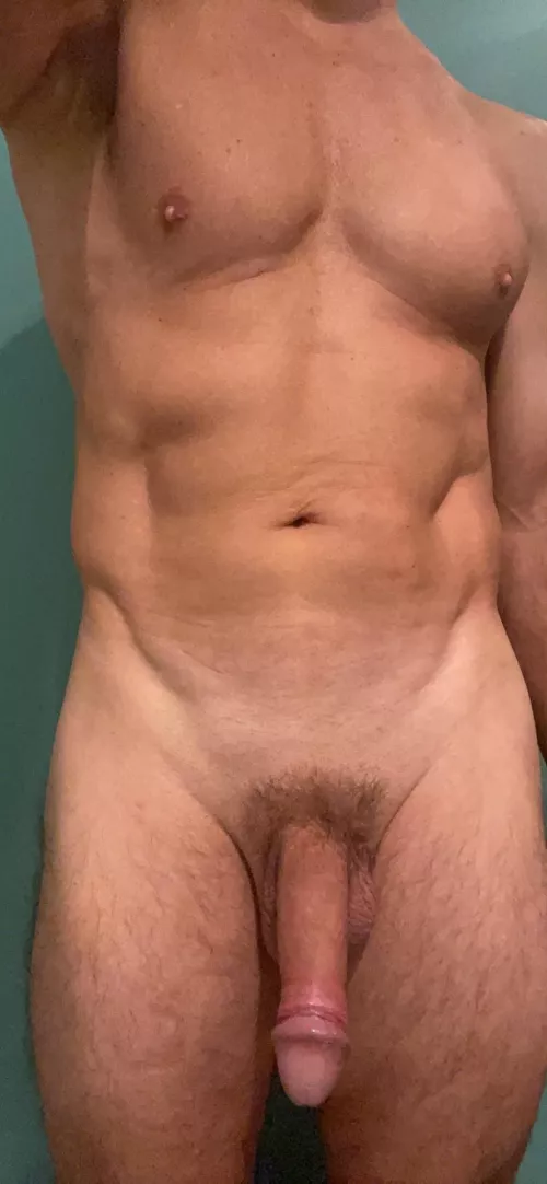 Getting ready to go workout, anybody want to join me? (M)