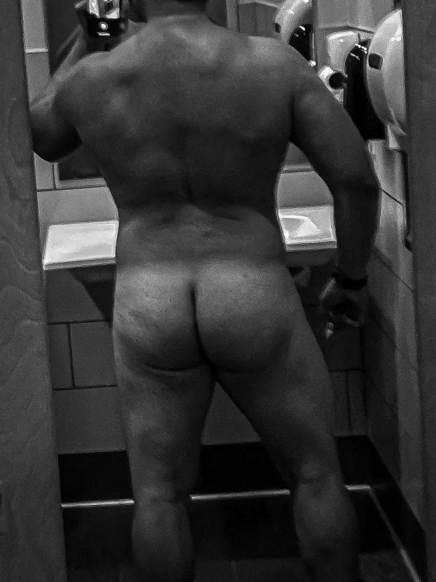 getting thick!💦 🍑