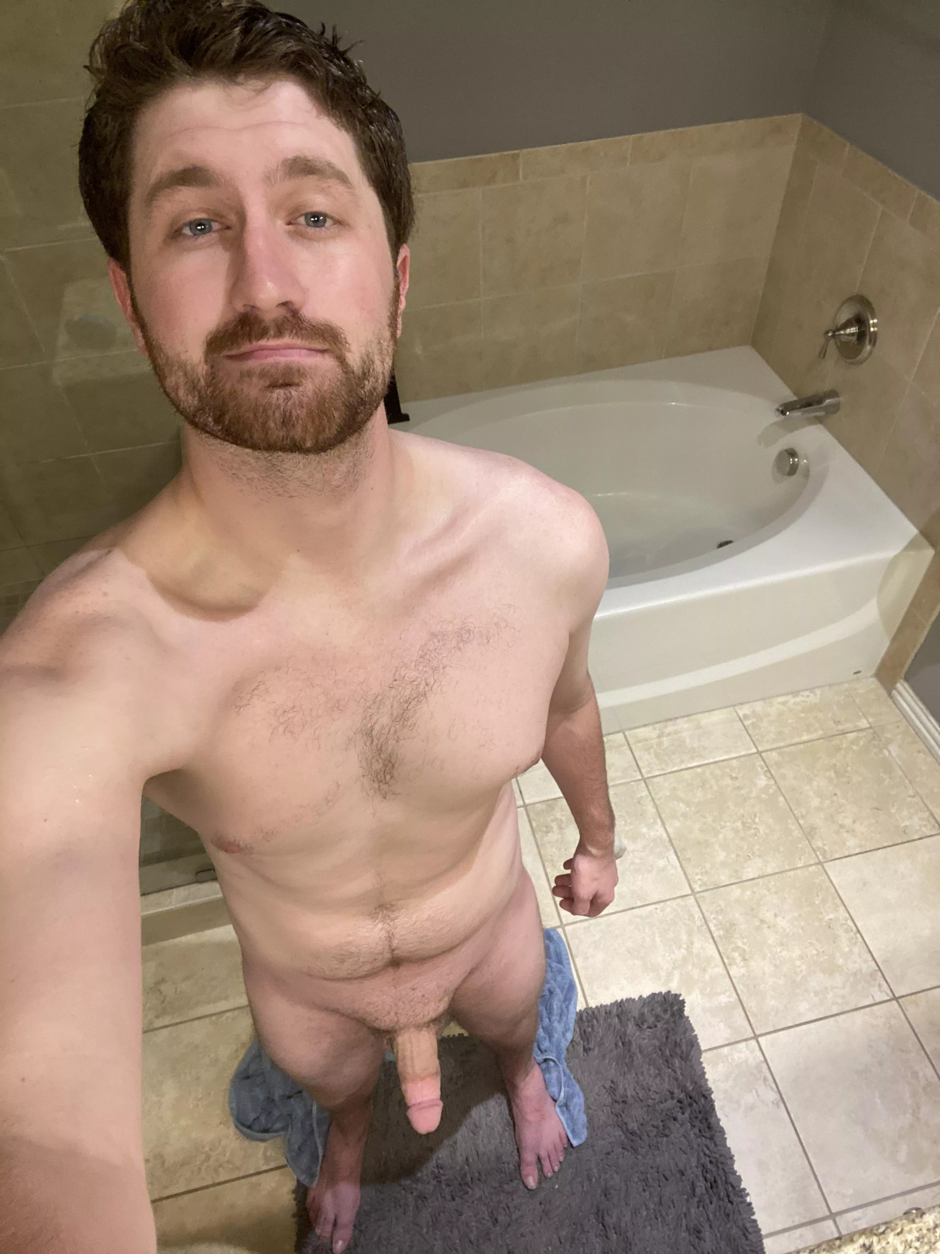 Getting tired of always showering by myself. Anyone want to join?(dms open)