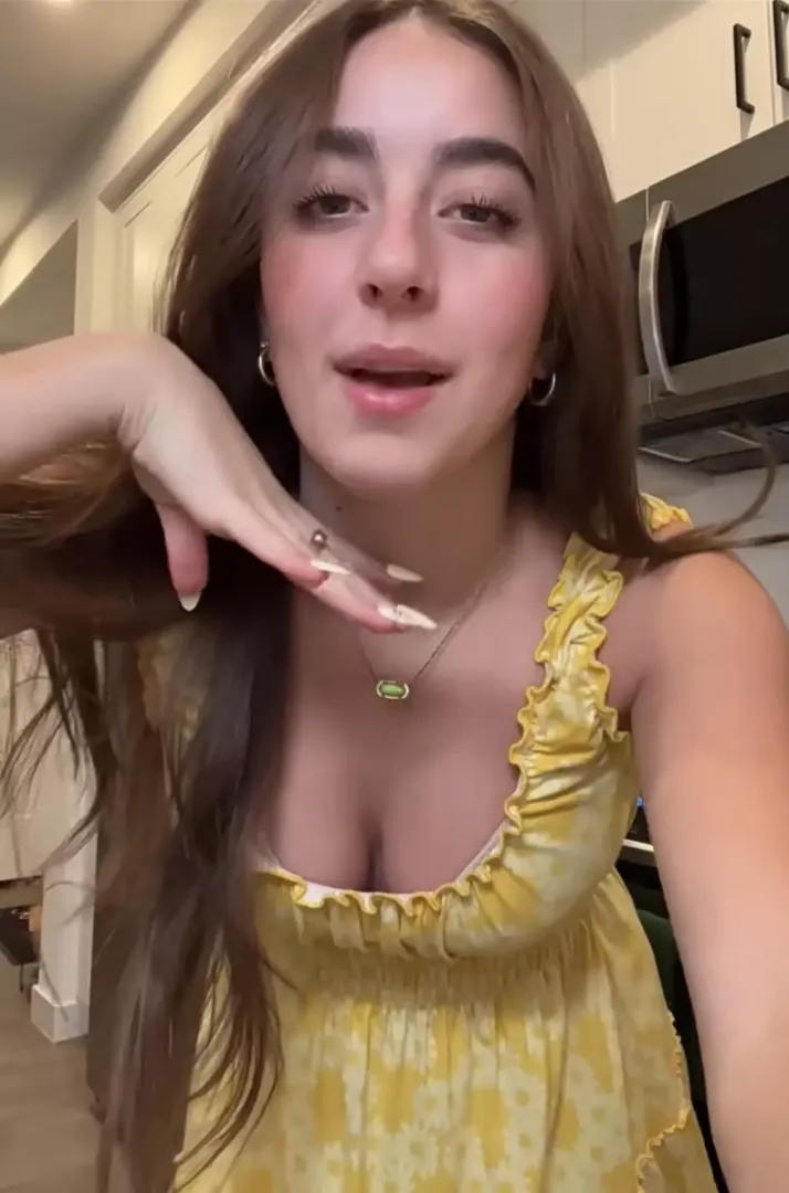 Gianina is so hot