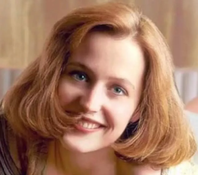 Gillian Anderson