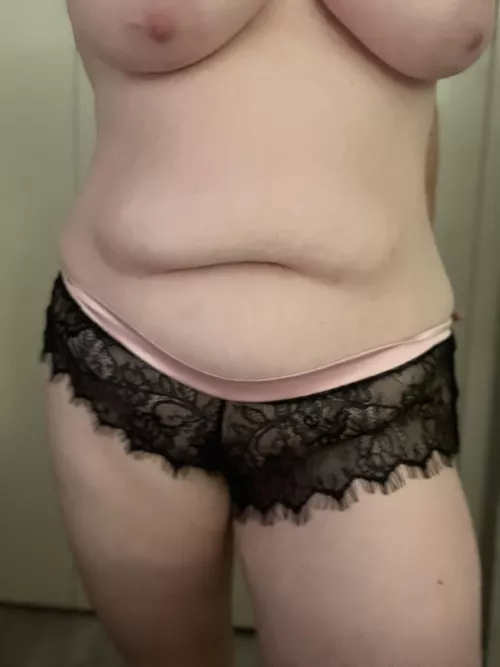 Gimme a squeeze hello