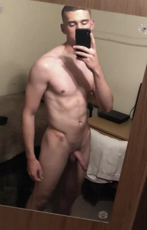 girls never get to see this irl (;