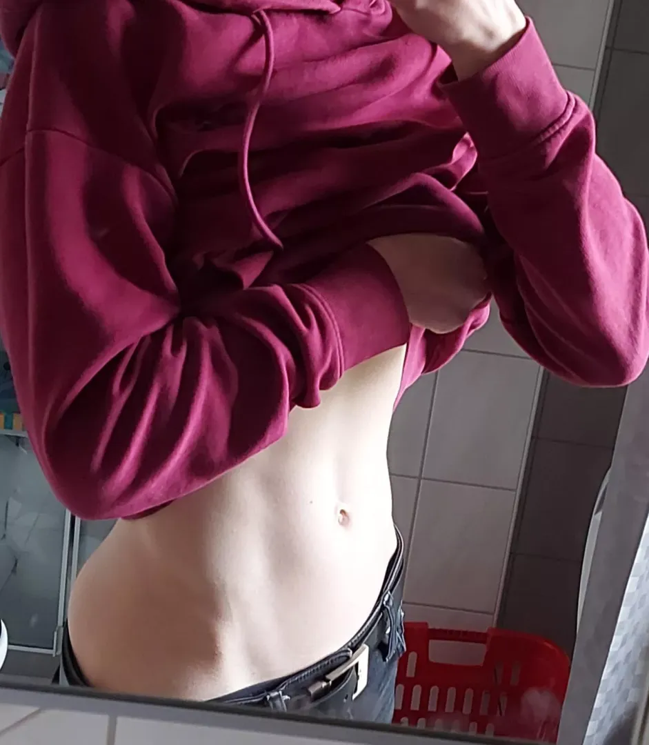 girltwink