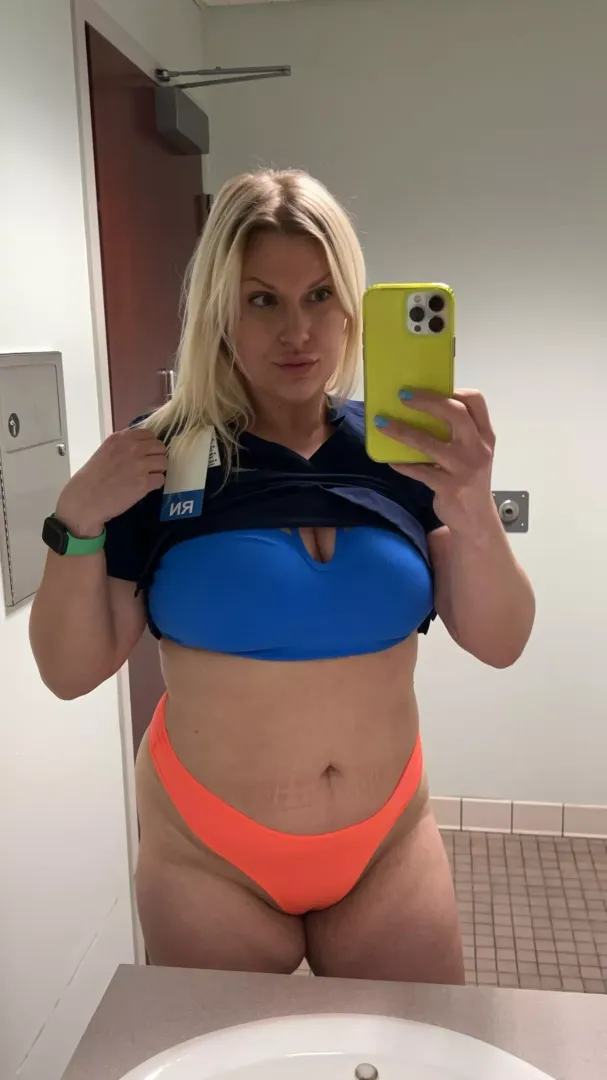 Gm from your favorite chubby nurse!!