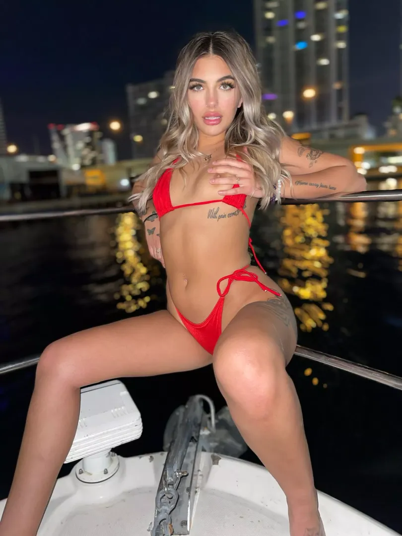 Go on a sexy adventure with me