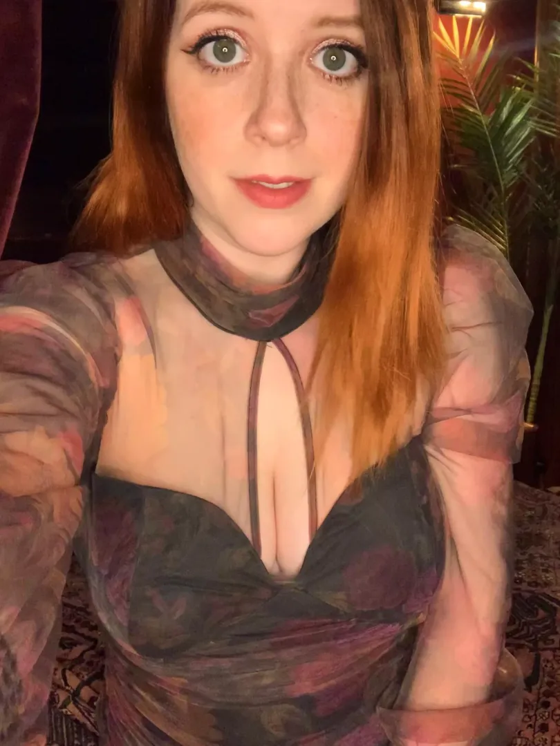 Going out on the town tonight, hope I look alright! [F]