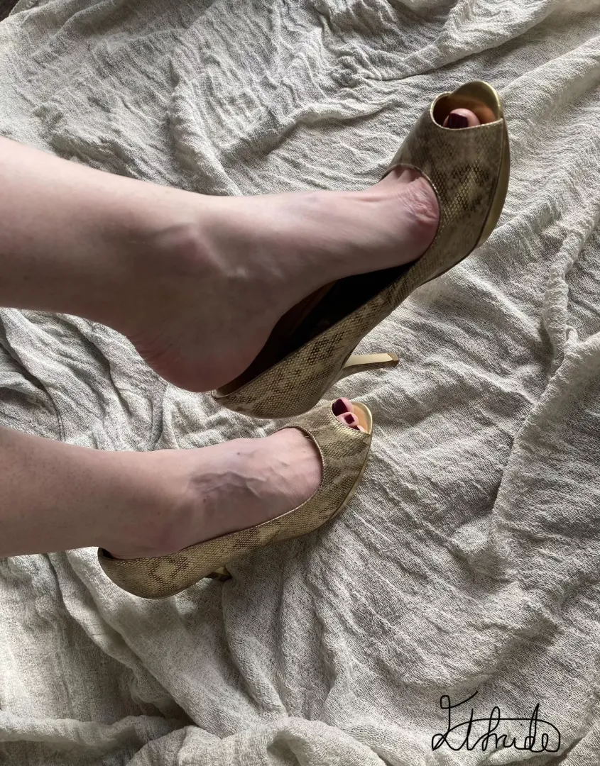 Gold peep toe heels