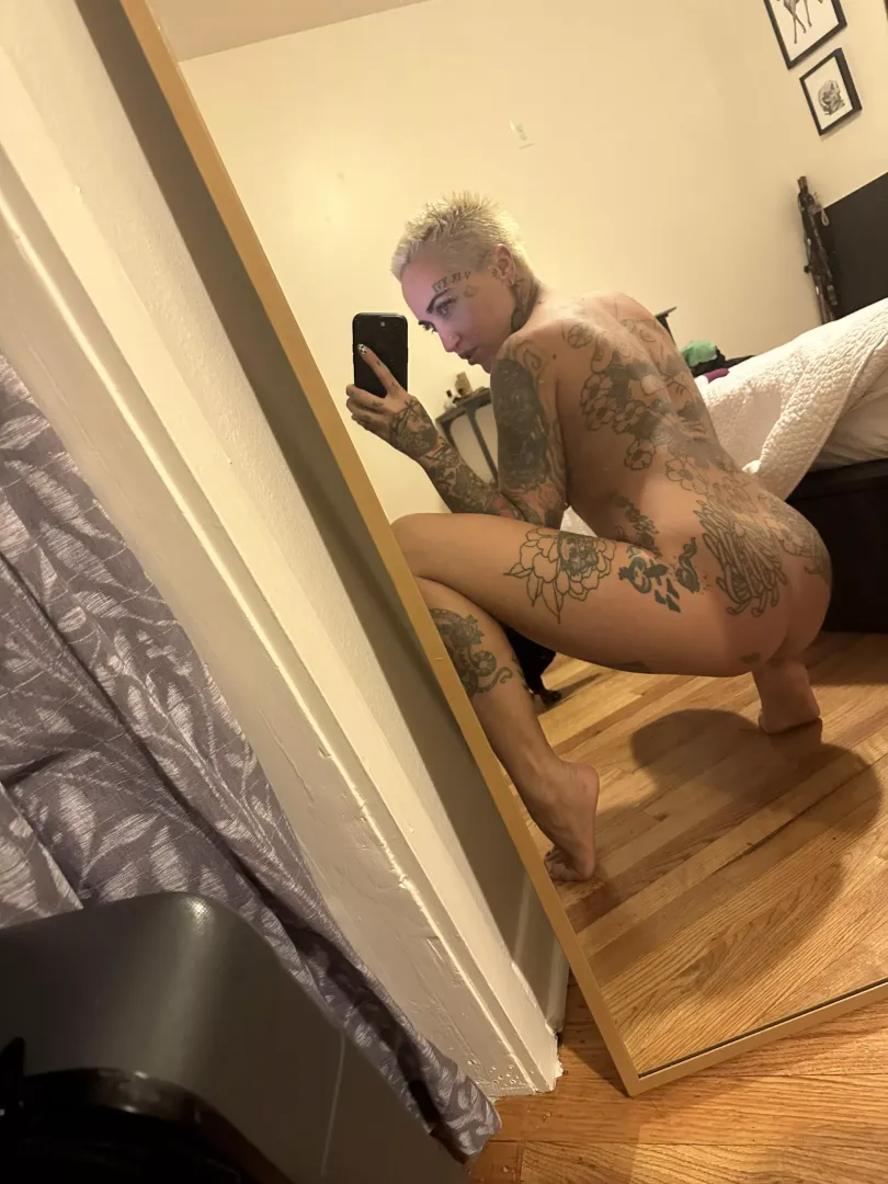 Good morning babes