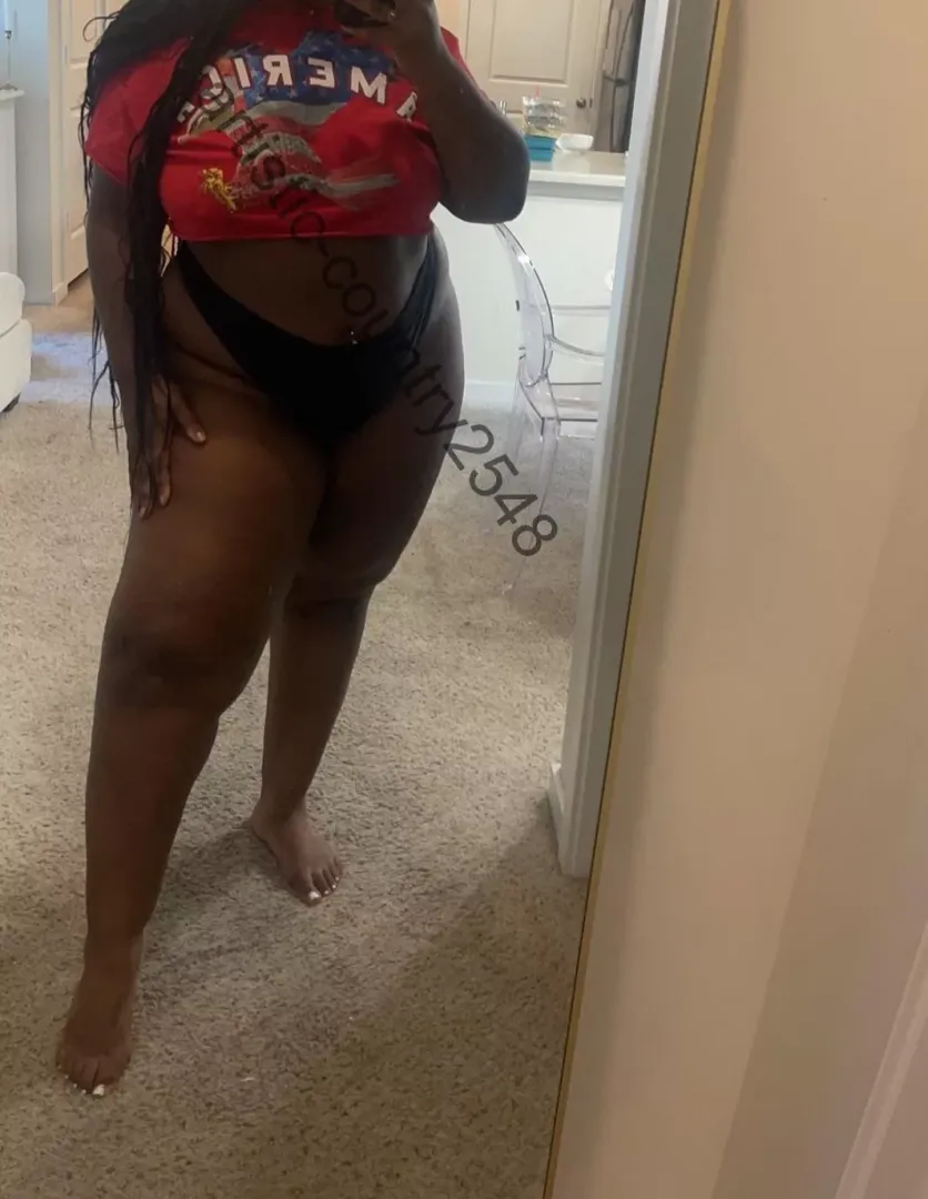 good morning, babies!!! what’s on your agenda today!? lmk! also, i’m gonna start watermarking MY images hahahaha (26F)(STL) 