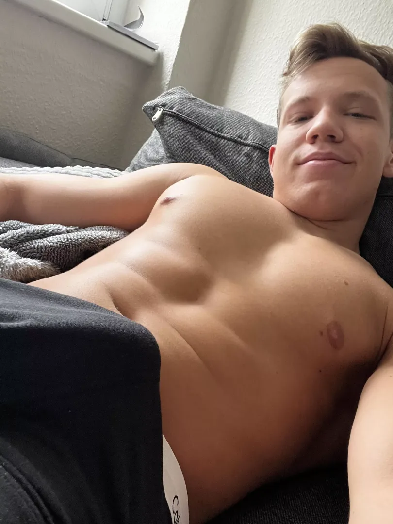 Good morning my horny friends❤️❤️🙈