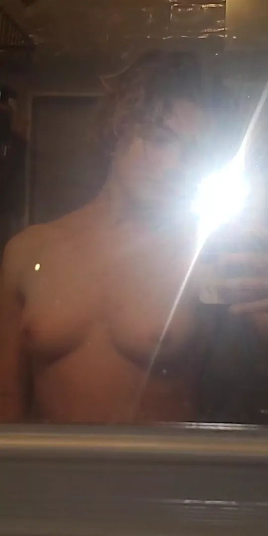 good ol mirror selfie